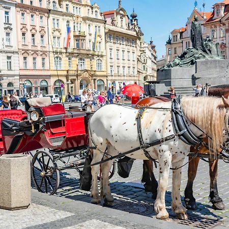 Cozy Homestay At Prague Main Station Zewnętrze zdjęcie