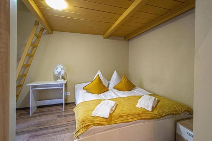 Cozy Homestay At Prague Main Station Zewnętrze zdjęcie