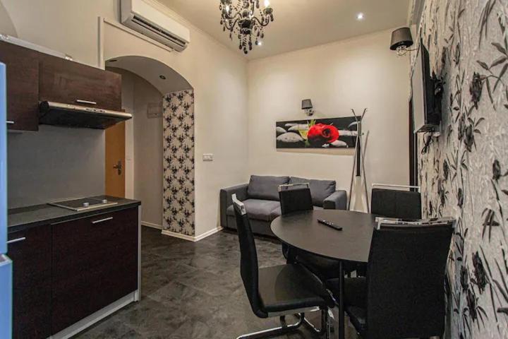 Cozy Homestay At Prague Main Station Zewnętrze zdjęcie