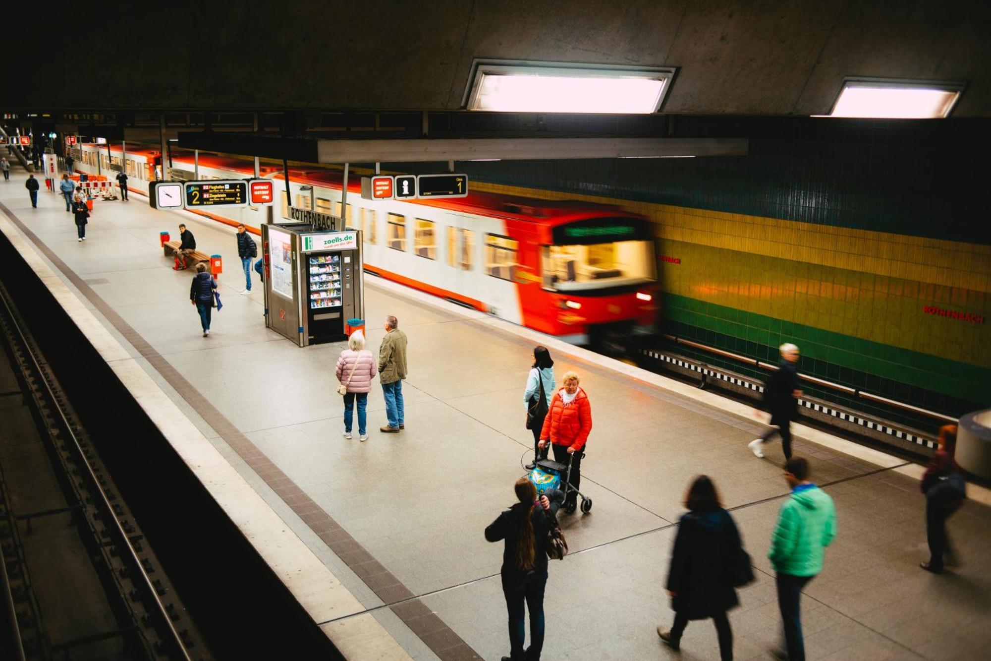 Cozy Homestay At Prague Main Station Zewnętrze zdjęcie